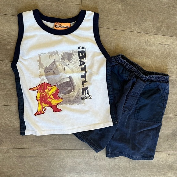 Vintage 90s Boys Walt Disney Picture Presents Dinosaur Boys Set Shirt & Shorts